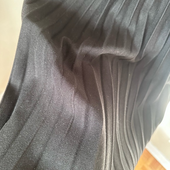 Black long skirt - Picture 5 of 6